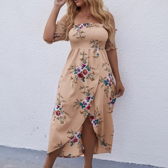 Boho Plus Floral Print Off Shoulder Cottagecore Dress - Picture 13 of 14